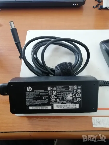 Оригинално зарядно за лаптоп HP PPP012C-S, снимка 1