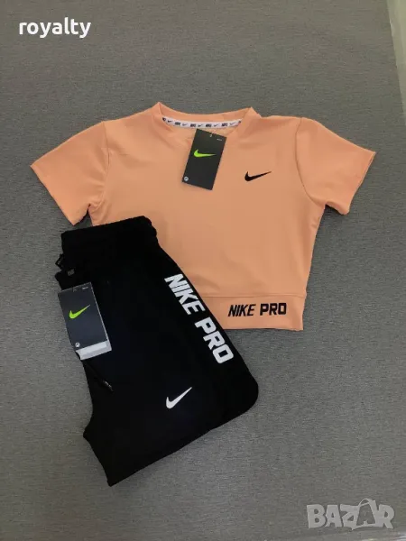 Nike дамски спортни комплекти , снимка 1