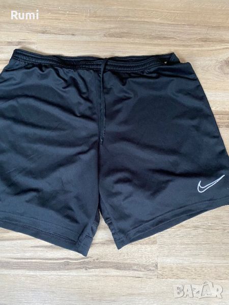 Оригинални мъжки черни къси панталони Nike ! XL, снимка 1