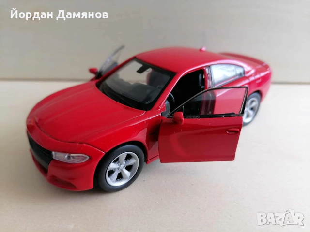 Додж Чарджър '16г в мащаб 1:34 