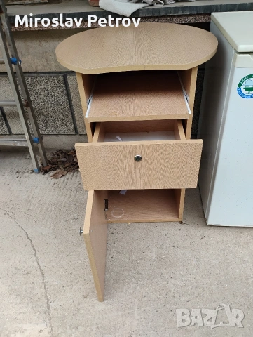 търговско бюро , снимка 2 - Оборудване за магазин - 53889969