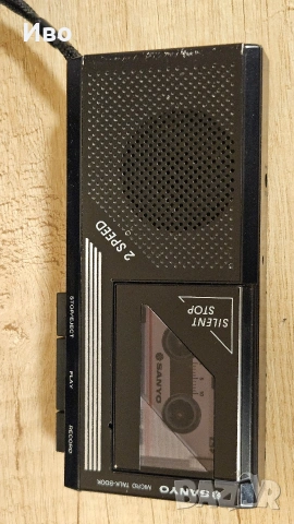 Мини касетен рекордер Sanyo, снимка 3 - Радиокасетофони, транзистори - 53638269
