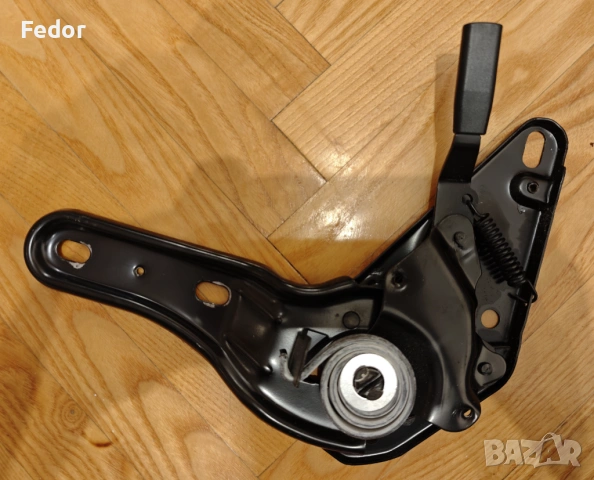 GAMING КРЕСЛО GENESIS NITRO 440 - Счупено, снимка 8 - Дивани и мека мебел - 53397106