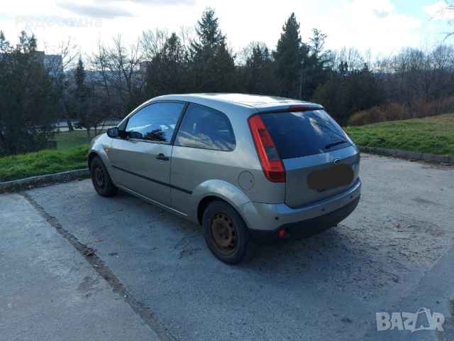Форд фиеста, снимка 6 - Автомобили и джипове - 53179612
