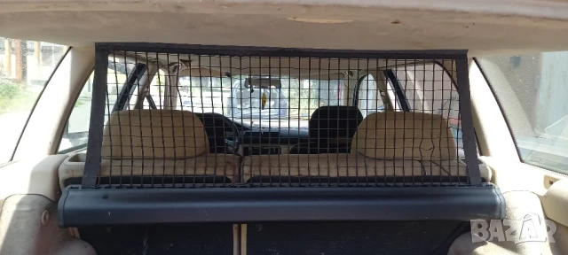 Мрежа (кучкарник) VW Passat B5 Variant, снимка 2 - Части - 51250161