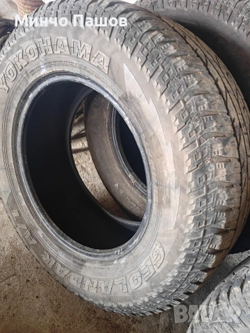 Yokohama A/T, снимка 2 - Гуми и джанти - 54207381