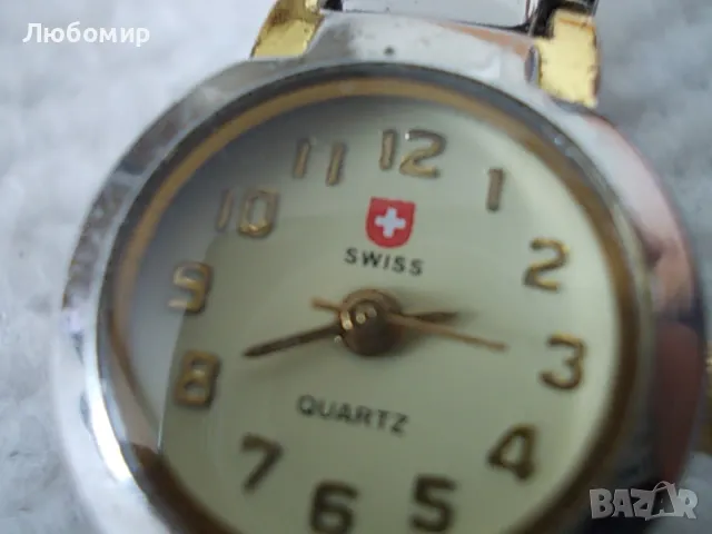 Часовник SWISS QUARTZ, снимка 3 - Антикварни и старинни предмети - 49596753