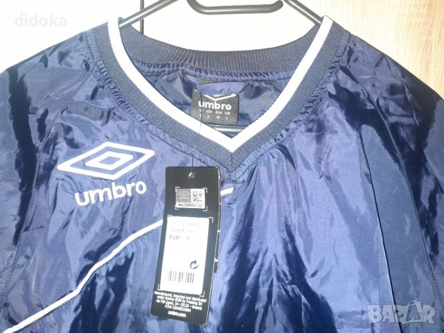 Umbro ветровка , снимка 3 - Спортни дрехи, екипи - 45471489