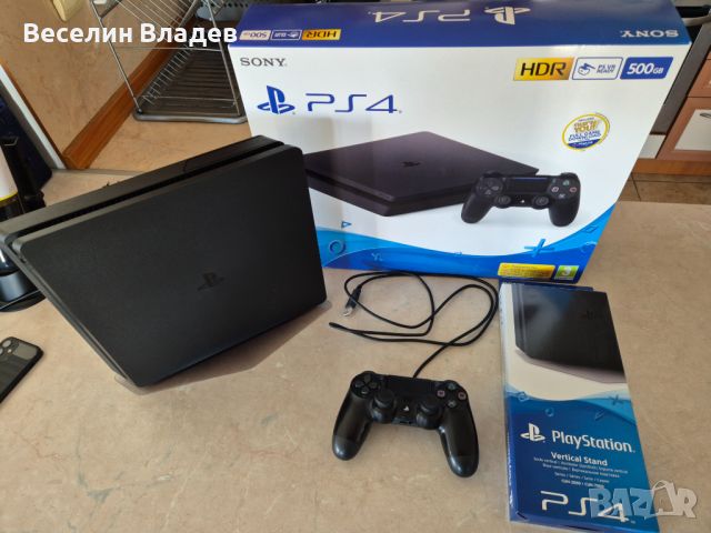 PS4 500 GB slim с вертикална стойка., снимка 1 - PlayStation конзоли - 45265997