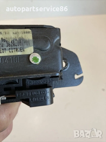 Заключващ механизъм заден ляв капак за Peugeot 3008 1.6 HDI (2010) 9685915280, снимка 3 - Части - 53596128