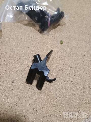 Крачета за шевна машина , снимка 12 - Резервни части за машини - 52795160