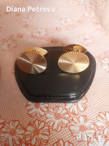 Продавам ретро копчета за риза,не са използвани изобщо