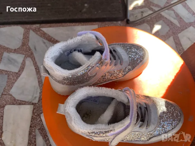 Обувки / кецове, снимка 2 - Детски обувки - 49967011