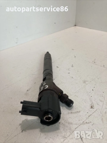 Горивен инжектор за KIA Ceed 1.6 CRDi (2008) 0445110256, 33800-2A400