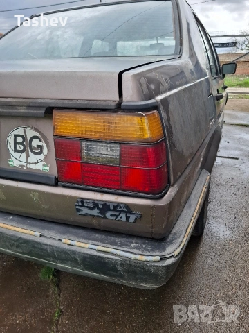 VW Jetta mk2 1.6 бензин на части , снимка 8 - Автомобили и джипове - 54092407