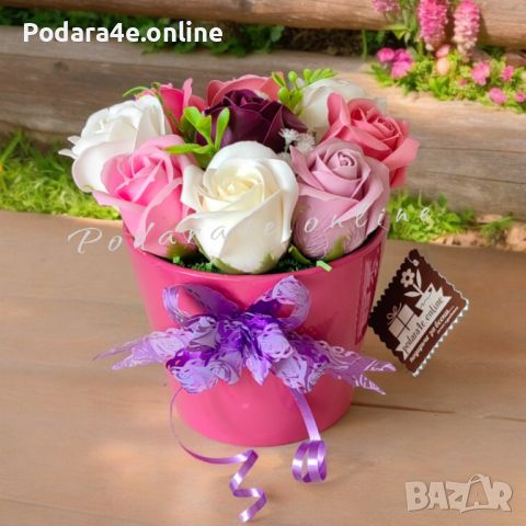 Ароматен букет в розова керамична саксийка с 9 рози от сапун. Идеален подарък за всеки повод , снимка 5 - Декорация за дома - 46245483