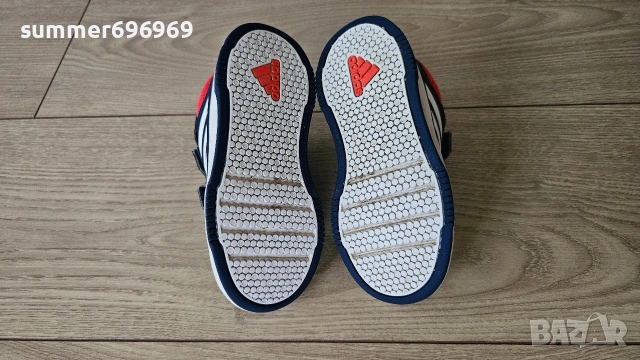 Детски маратонки adidas сини като нови, снимка 6 - Детски маратонки - 54049914