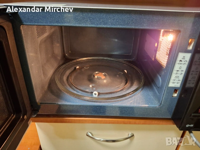 Микровълнова Samsung GE87L 850W 23L, снимка 3 - Микровълнови - 53939720