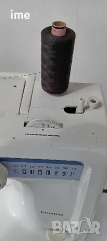 Шевна машина НОМЕР 01. Privileg Quelle. Ревизирана. Работеща с мостра на някой видове на шиене., снимка 13 - Шевни машини - 49864883