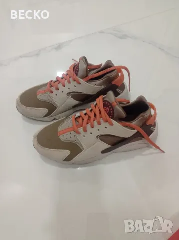 Nike Air Huarache , снимка 5 - Маратонки - 48000222