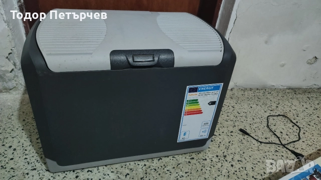 Хладилен бокс, използван, 12V/24V, снимка 2 - Хладилници - 52924430