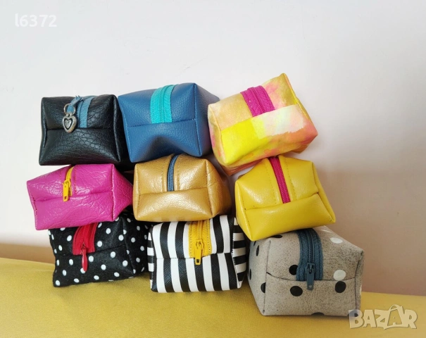 малко портмоне, монетник, козметичен несесер