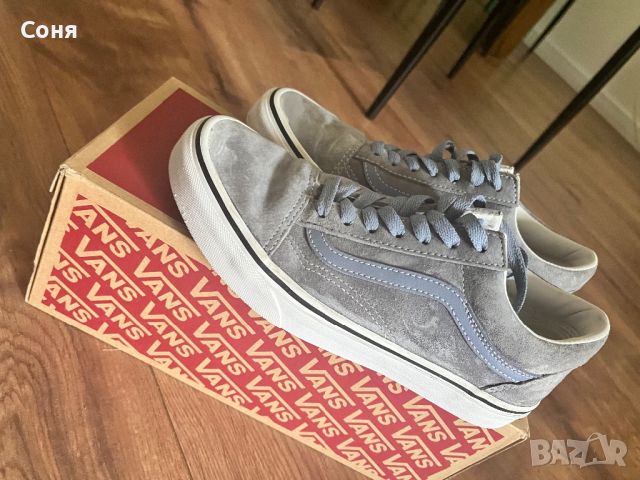 Vans , снимка 1 - Маратонки - 46330193