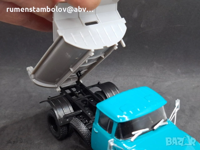 ЗиЛ 130 ММЗ 555 - самосвал, Наши грузовики, 1:43, Нов, снимка 5 - Колекции - 53777750