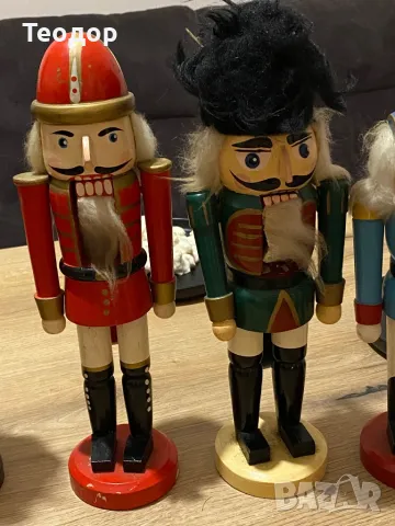 Фигурки Лешникотрошачката, снимка 4 - Фигурки - 49991053