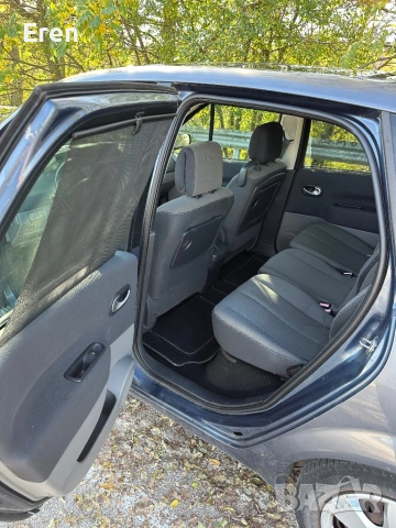 Автомобилът е изкючително запазен, семеен автомобил на реални 220899 км, внос от Германия, регистрир, снимка 13 - Автомобили и джипове - 53475309