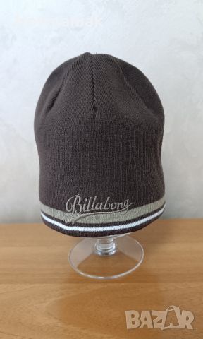 Billabong-Много Запазена , снимка 1 - Шапки - 46631896