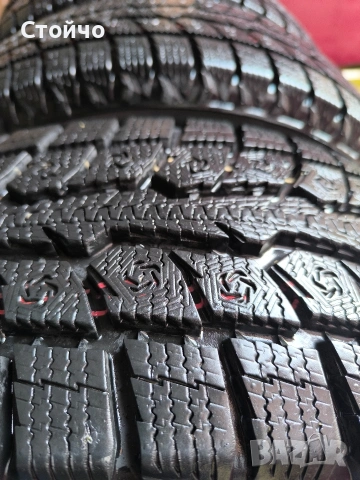 225/70R16 зимни гуми TOYO OBSERVE GS16 , снимка 2 - Гуми и джанти - 54010957