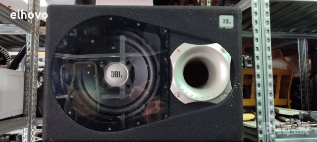 Бас каса JBL GT5