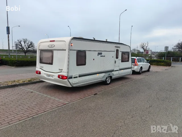 Каравана LMC Lord Ambassador , снимка 14 - Каравани и кемпери - 49931256