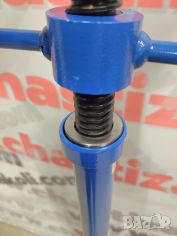 Професионална автомобилна опора тип тринога – 2 тона, снимка 3 - Други инструменти - 52494936