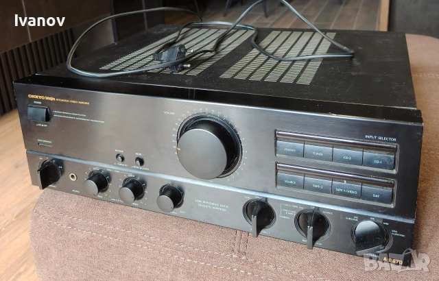 Усилвател Onkyo Integra A-8670 , снимка 2 - Ресийвъри, усилватели, смесителни пултове - 53257971