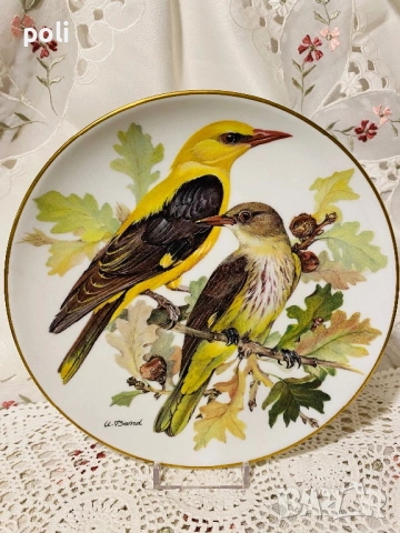 порцеланова чиния за стена 