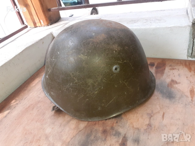 Стара военна каска, снимка 5 - Антикварни и старинни предмети - 54182993