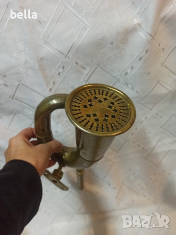 Месингов клаксон – 37 см, рядък модел с интересна декоративна  решетка. , снимка 3 - Антикварни и старинни предмети - 52582347