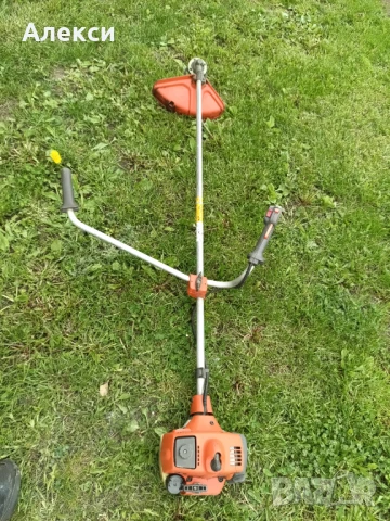 Продавам моторна коса Husqvarna 323 R- изряднa, снимка 2 - Градинска техника - 50530100