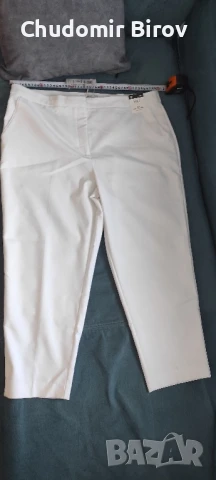 Бял дамски панталон