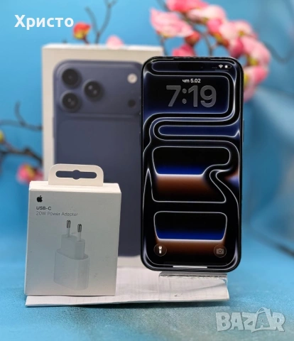 ГАРАНЦИОНЕН!!! Apple iPhone 17 Pro Max, 256GB, 5G, Deep Blue + подарък оригинален адаптер Apple