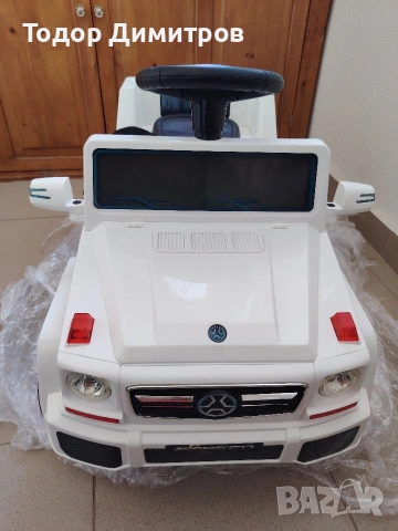 Продавам детска акумулаторна кола 