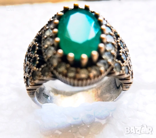 Античен пръстен 