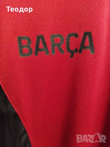 Тренировъчна* футболна* тениска* на* Барселона*, снимка 4 - Футбол - 52158452