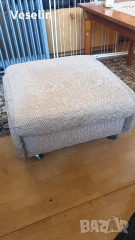 Претапицирана, холна гарнитура, снимка 4 - Дивани и мека мебел - 52283678
