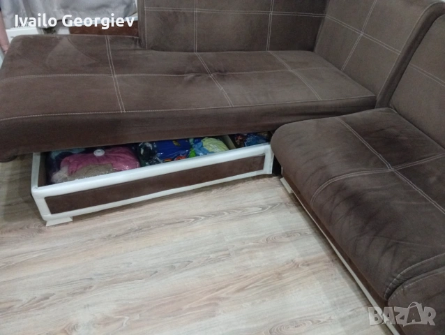 Ъглов диван , снимка 2 - Дивани и мека мебел - 53478770
