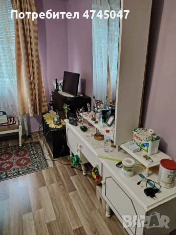 Продавам обзаведен апартамент