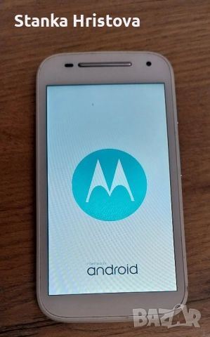 Смард телефон Motorola Moto E.