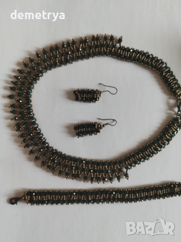 Комплект от колие, гривна и обеци, изработени от зелени и златисти камъни, снимка 4 - Бижутерийни комплекти - 53285926